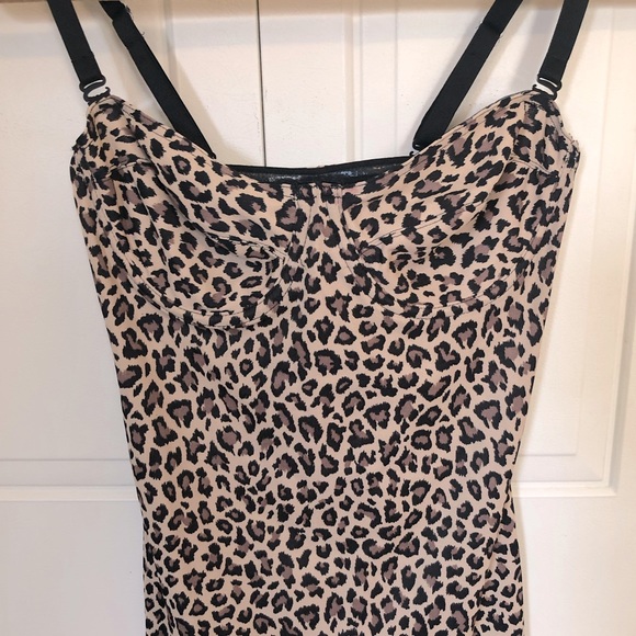 Body Slimmer by Nancy Ganz Leopard Print Shaper - Picture 2 of 5